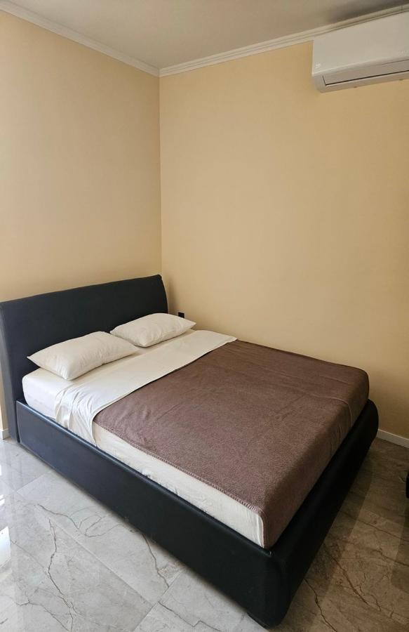 Studio Apartman Borlin Karlovac Buitenkant foto