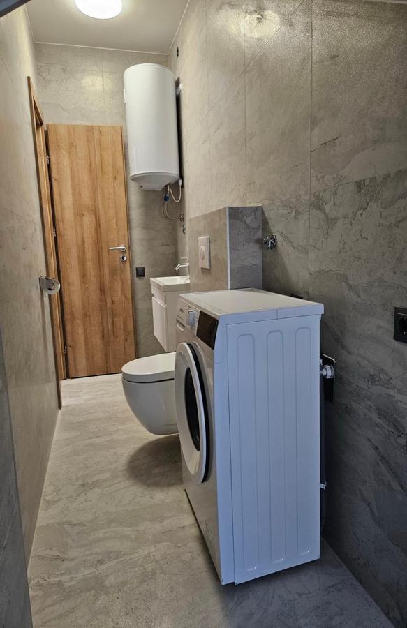 Studio Apartman Borlin Karlovac Buitenkant foto